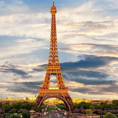 Appartamento Luxury Flat - Eiffel Tower View & Terrace - Air Conditioning *
