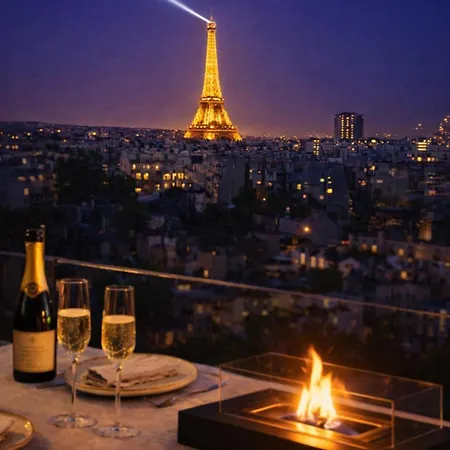 Luxury Flat - Eiffel Tower View & Terrace - Air Conditioning * Parigi